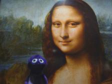 Minnies ber&uuml;hmtes L&auml;cheln. Keine Ahnung wer die Frau rechts ist.