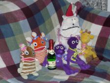 Minnie macht dann mal den Sekt auf...