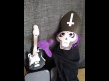 Marionette? Ich schreibe alle Songs selbst!